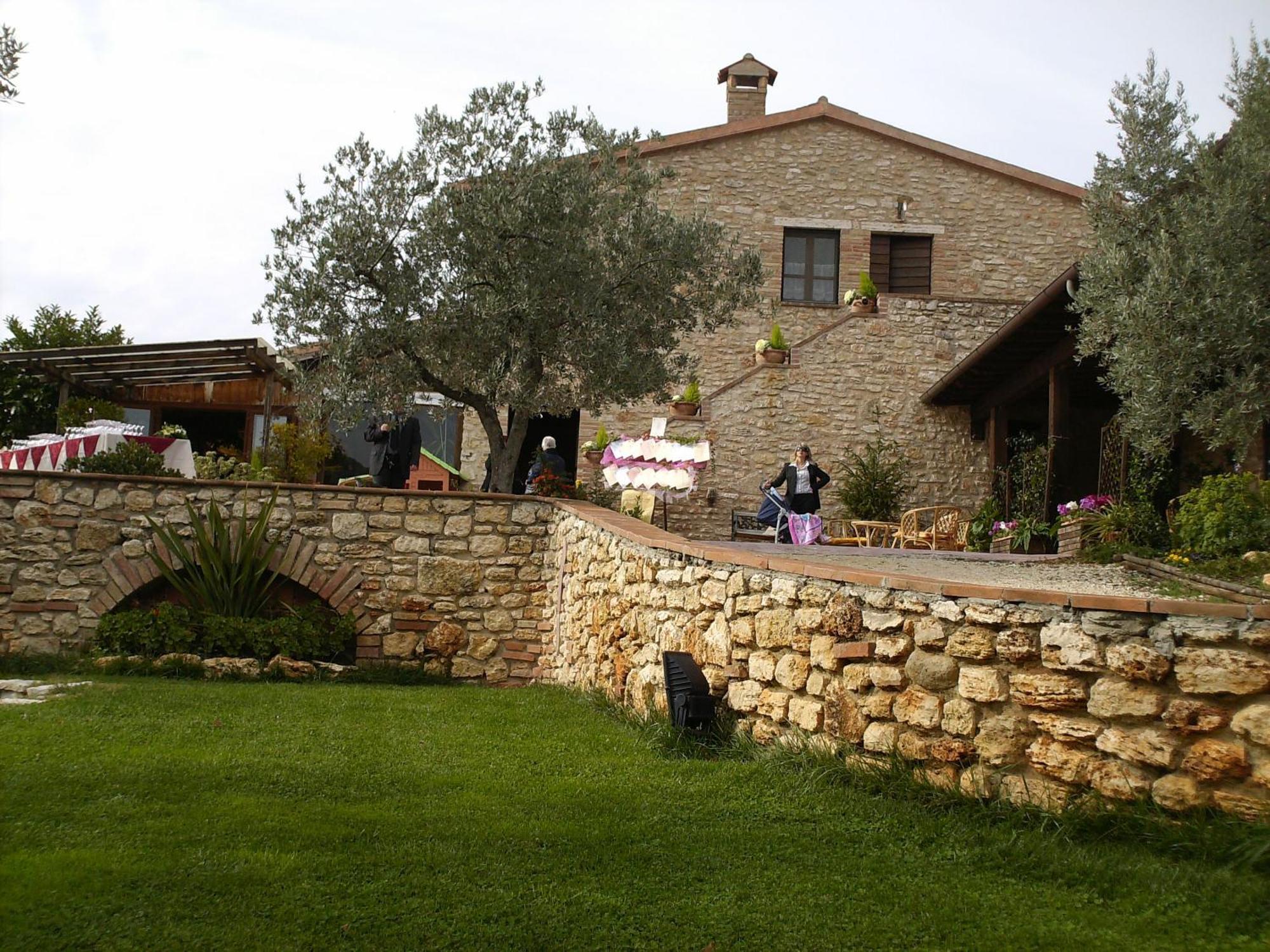 Agriturismo La Casella San Terenziano Exterior foto